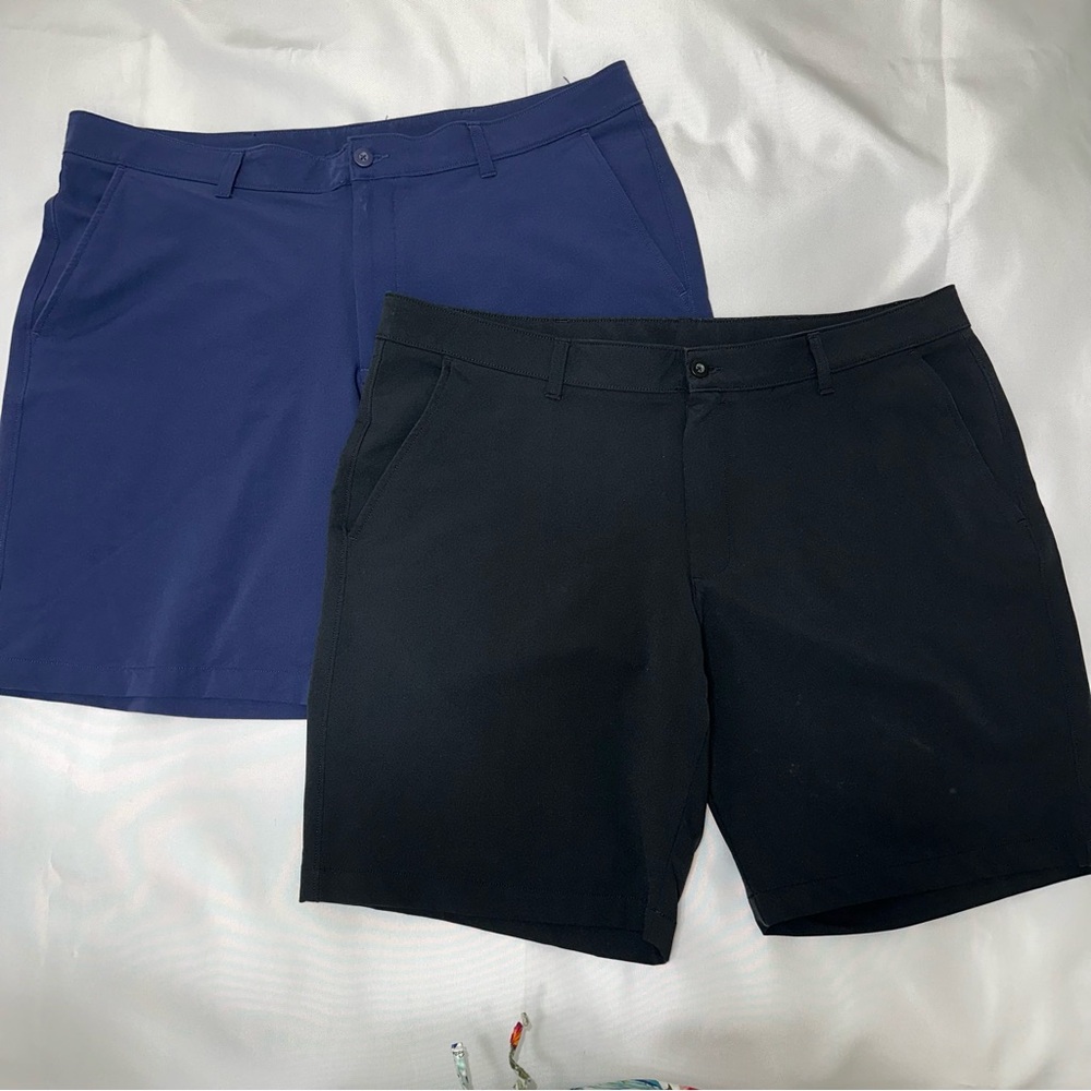 2‎ pair Under Armour shorts men’s size 42 black and blue